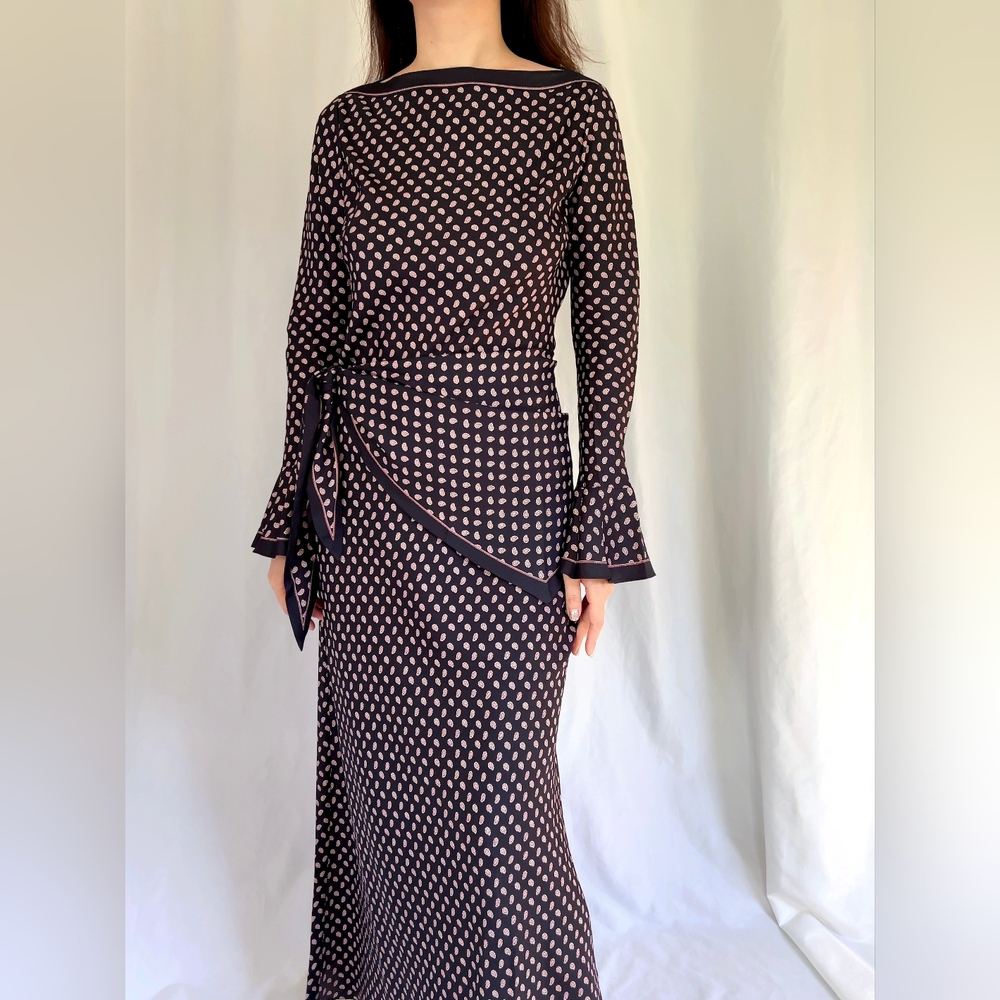 Elegant Black and White Maxi Dress